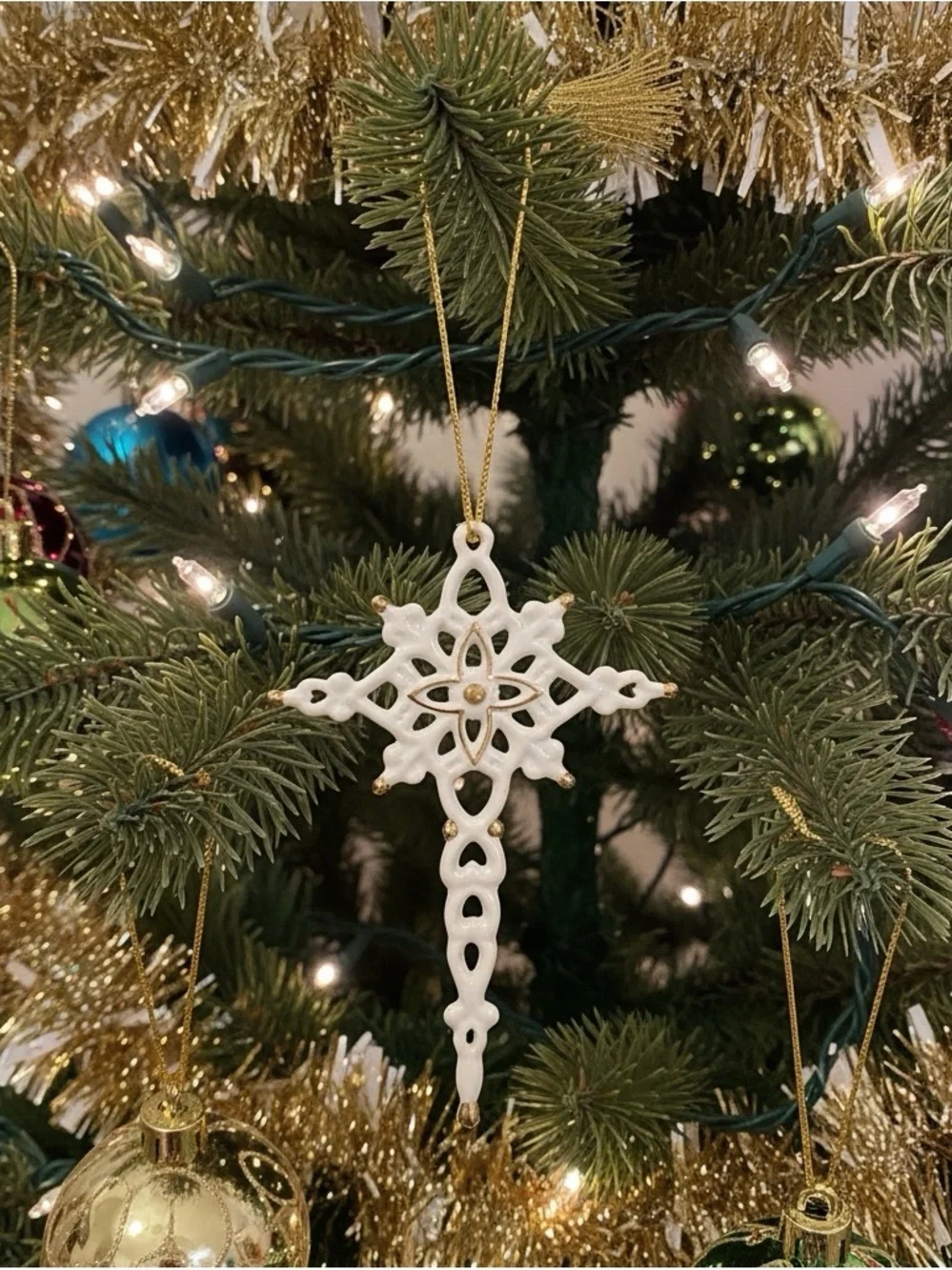 Lenox White and Gold Filigree Cross Ornament